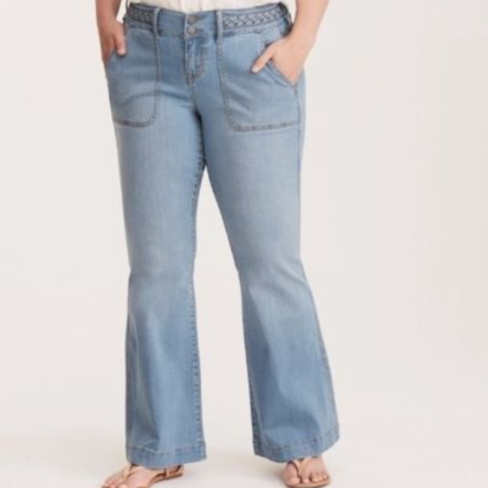 NWOT Torrid Insider Braided Detail Flare Jeans